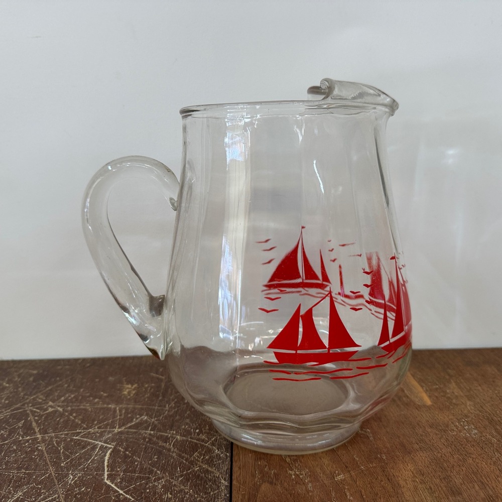 Vintage Glass Pitcher Red Sailboats Nautical Kitchenware Drinkware‎